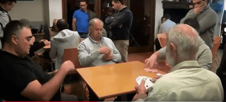 A associação Desportiva Águias de Carrazedo promoveu mais um torneio de sueca