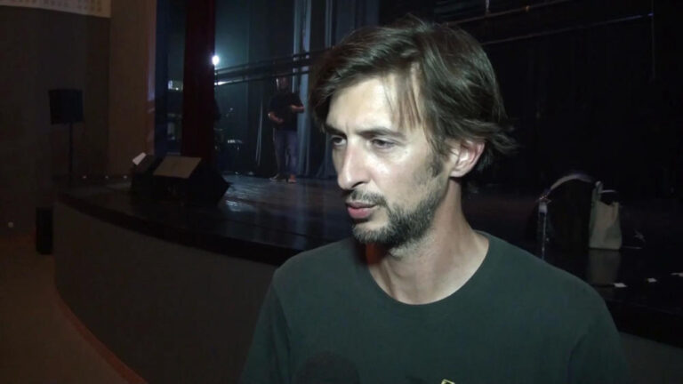 O humorista Bruno Nogueira regressou ao CAE de Sever do Vouga