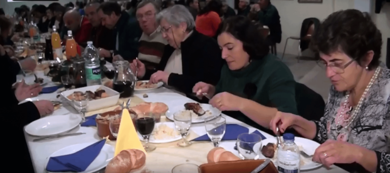 O Centro de Recreio e Cultura de Rocas do Vouga organizou no dia 9 de dezembro o seu jantar de natal