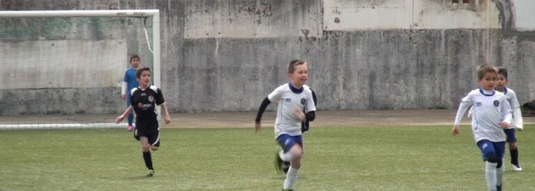 A Severfintas promoveu no dia 1 de abril um mini-torneio no campo municipal