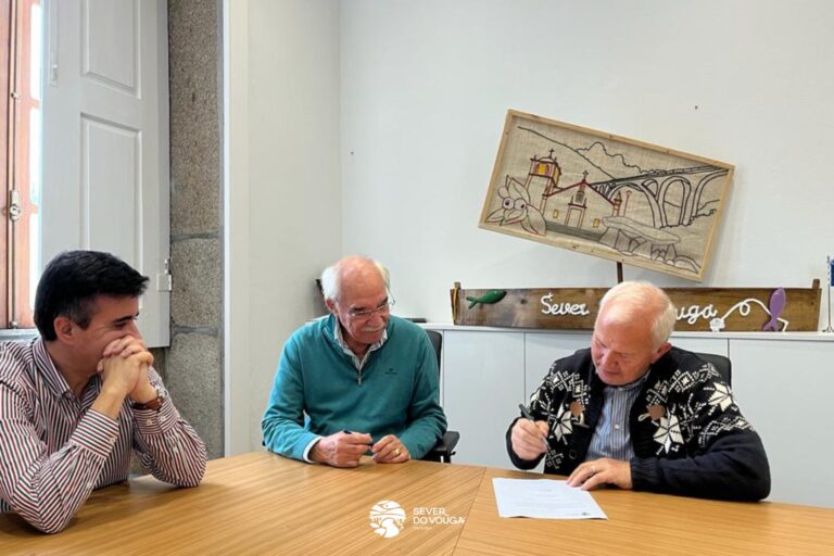 Novo protocolo de comodato da Escola do Cruzeiro em Pessegueiro do Vouga